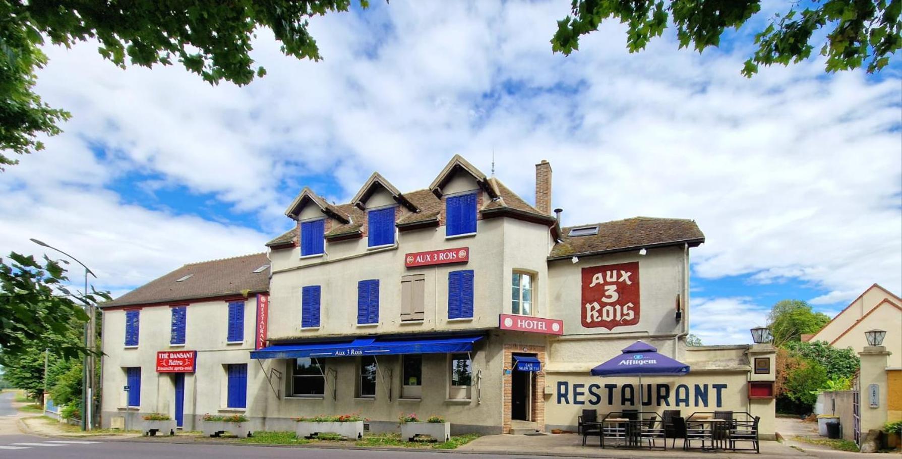 Aux Trois Rois Otel Pont-Sur-Yonne Dış mekan fotoğraf