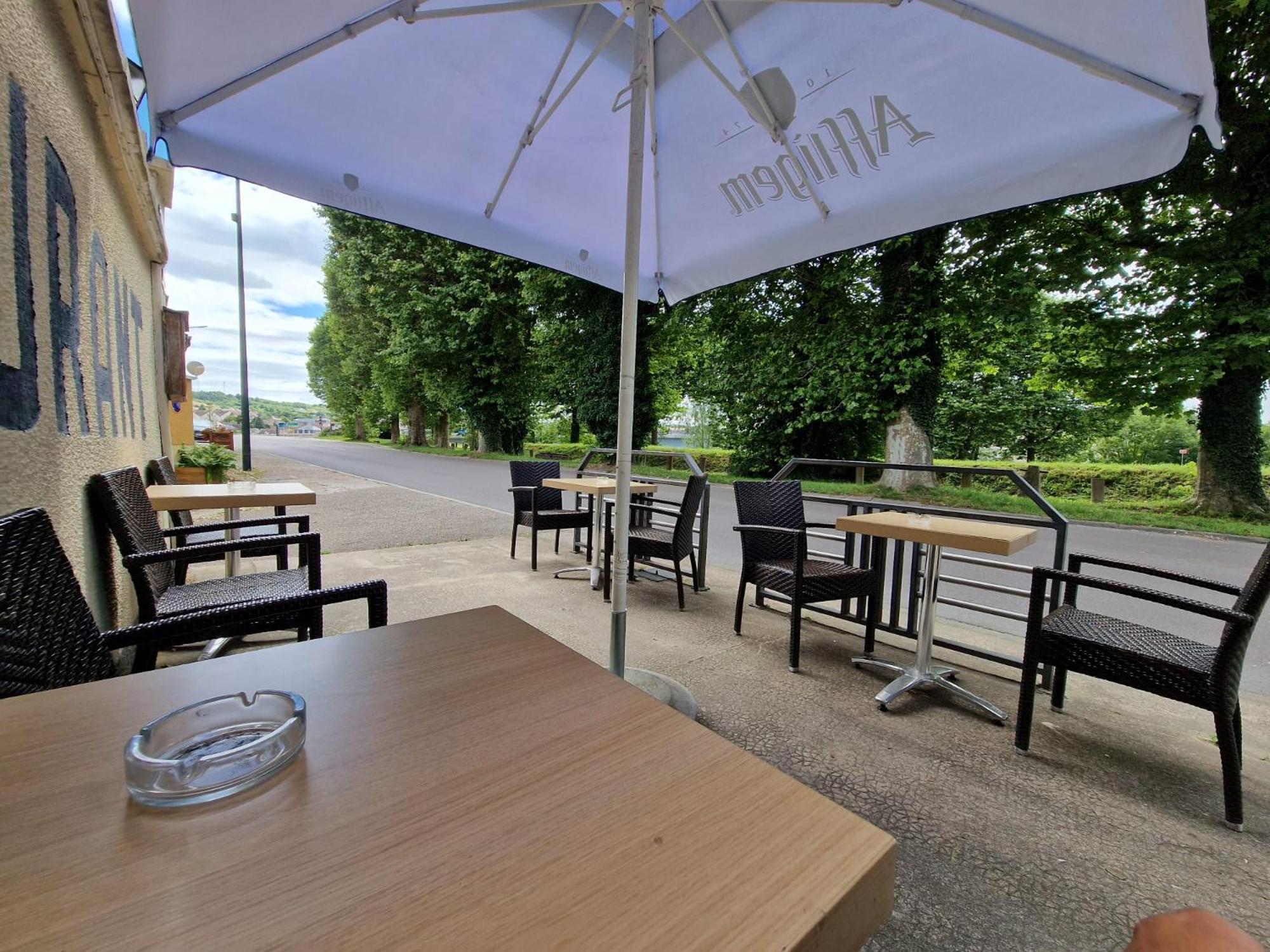 Aux Trois Rois Otel Pont-Sur-Yonne Dış mekan fotoğraf