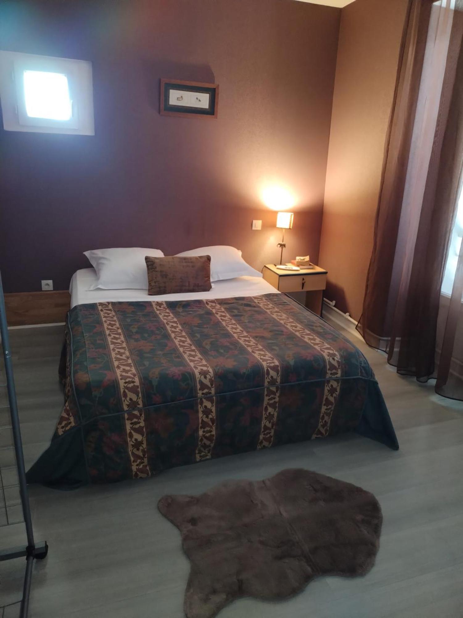 Aux Trois Rois Otel Pont-Sur-Yonne Dış mekan fotoğraf