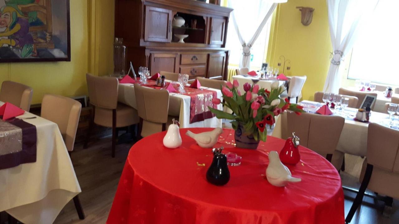 Aux Trois Rois Otel Pont-Sur-Yonne Dış mekan fotoğraf